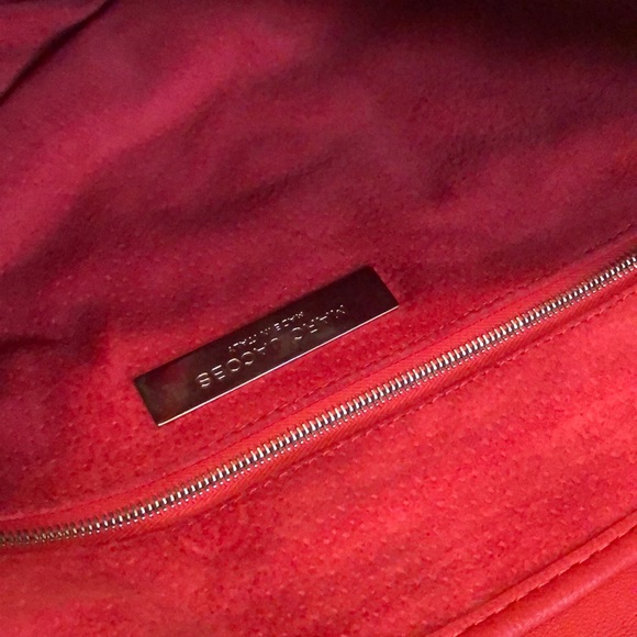 Marc Jacob Red Leather Bag - Picture 4 of 8